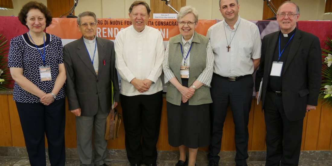 Lourdes Grosso, M.Id.; P.Domingo J. Andrés Gutiérrez, C.F.M.; P. Jesús Fernández M.Id.; Sr. Margarete Binder F.S.O.; P. Rodrigo Carrizo F.M.D.V.; P. José Cristo Rey García Paredes C.F.M.